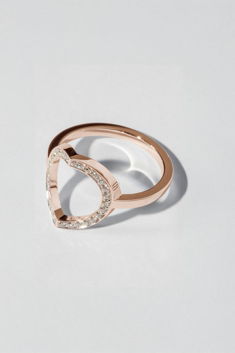LE SECRET Bague Or rose 18k tout pavé - Maison Mouche bijoux classiques pas classiques