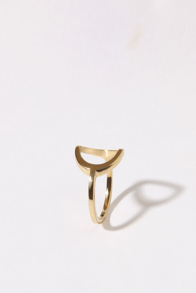 LE SECRET Bague or jaune 18k - Maison Mouche bijoux classiques pas classiques